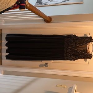 Like New Semi Formal Maxi